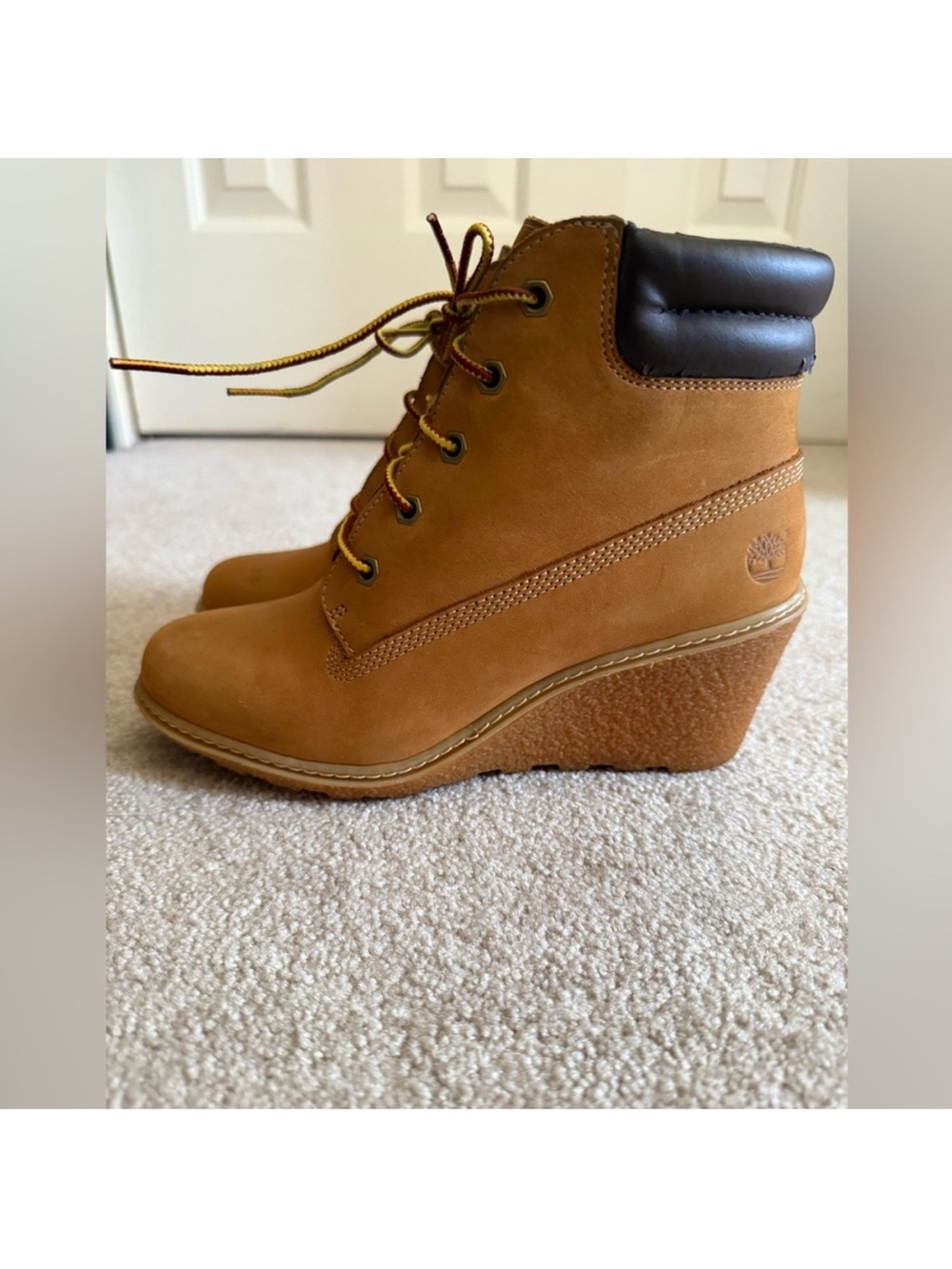 Timberland Women's Wheat/Tan Wedge Hiking Boots